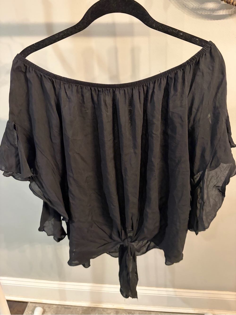 Elan Black Off-Shoulder Tie-Front Blouse size small